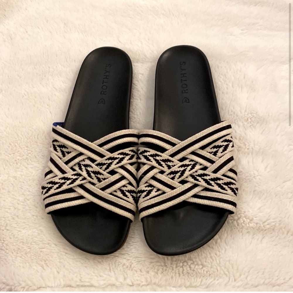 *DISO* Rothy’s Hemp Slides in Black and Tan